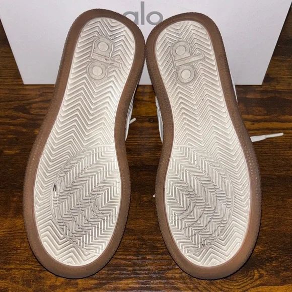 Alo White Sneakers - Picture 8 of 9